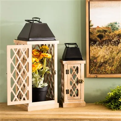 16-25" Wood Crosshatch Metal Top Lantern