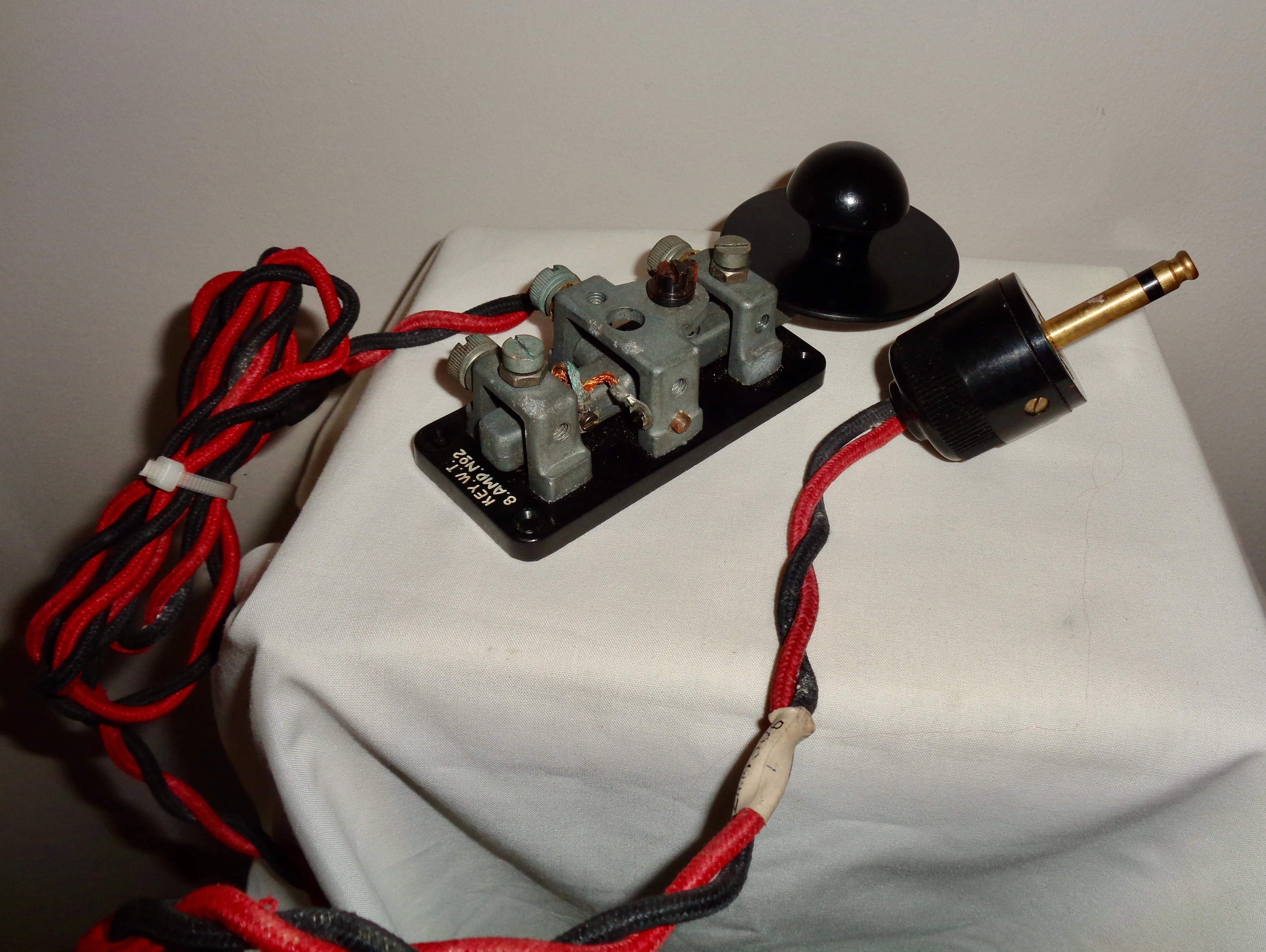 1940 Group 1 No.2 Key WT 8 Amp WW2 Military Morse Key and Plug