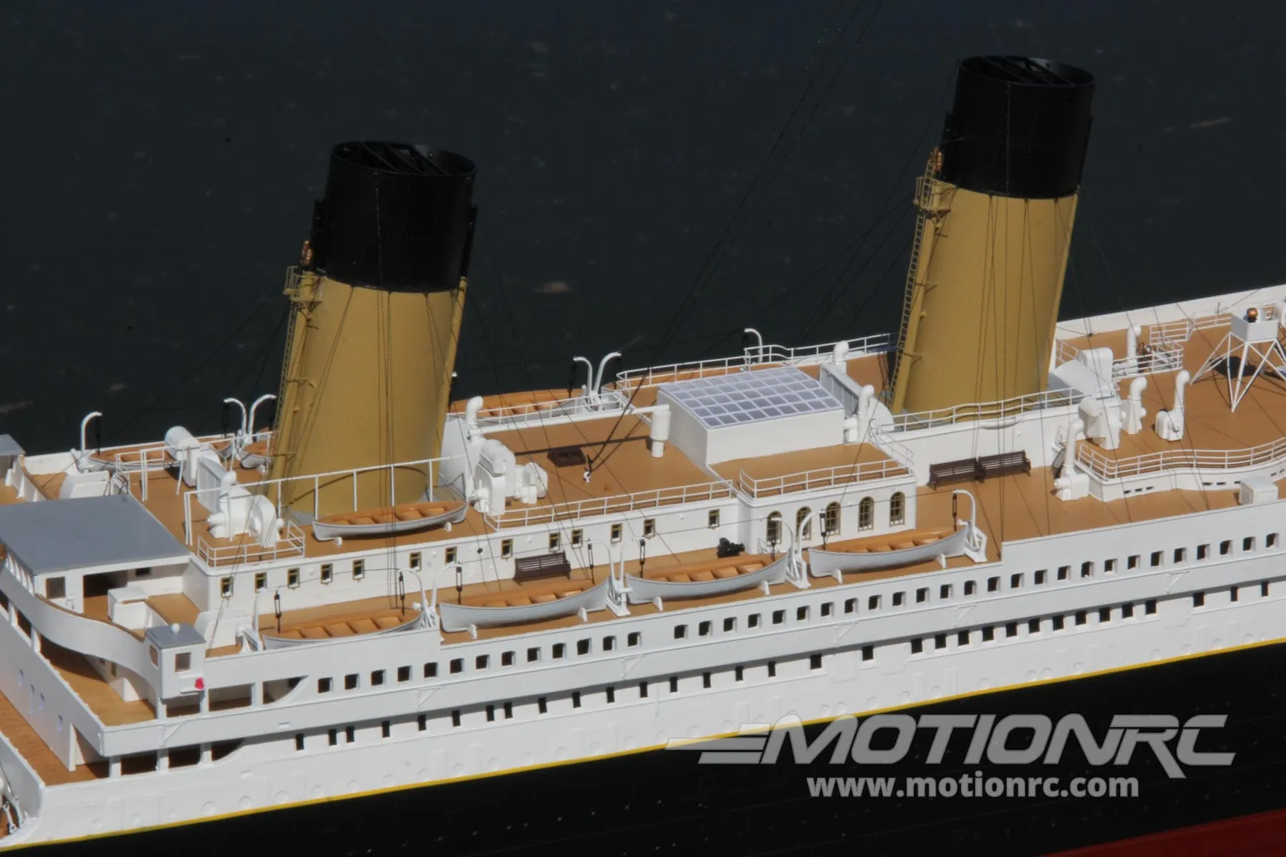 Bancroft RMS Titanic 1/200 Scale 1360mm (53.5") British Liner - RTR