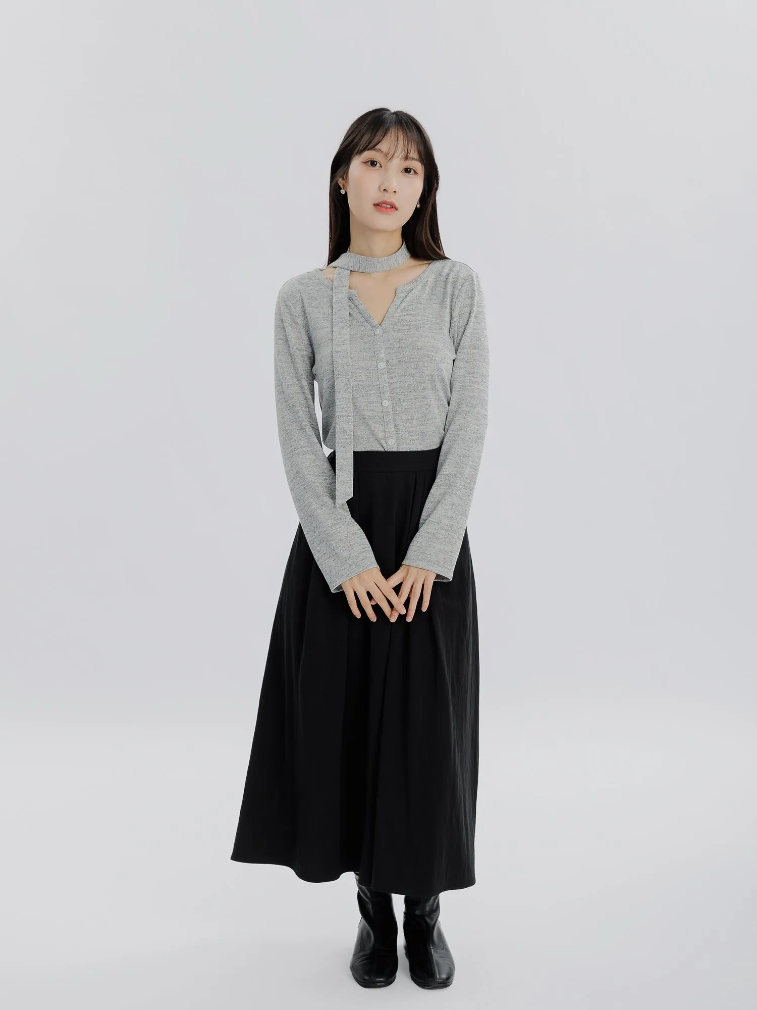 Blossom Buttoned Knit Top (Detachable Scarf)