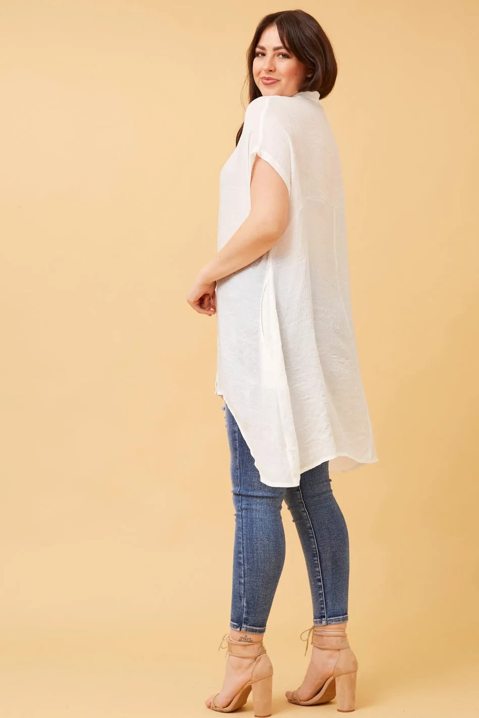 BLU ASYMMETRICAL HEM SHIRT