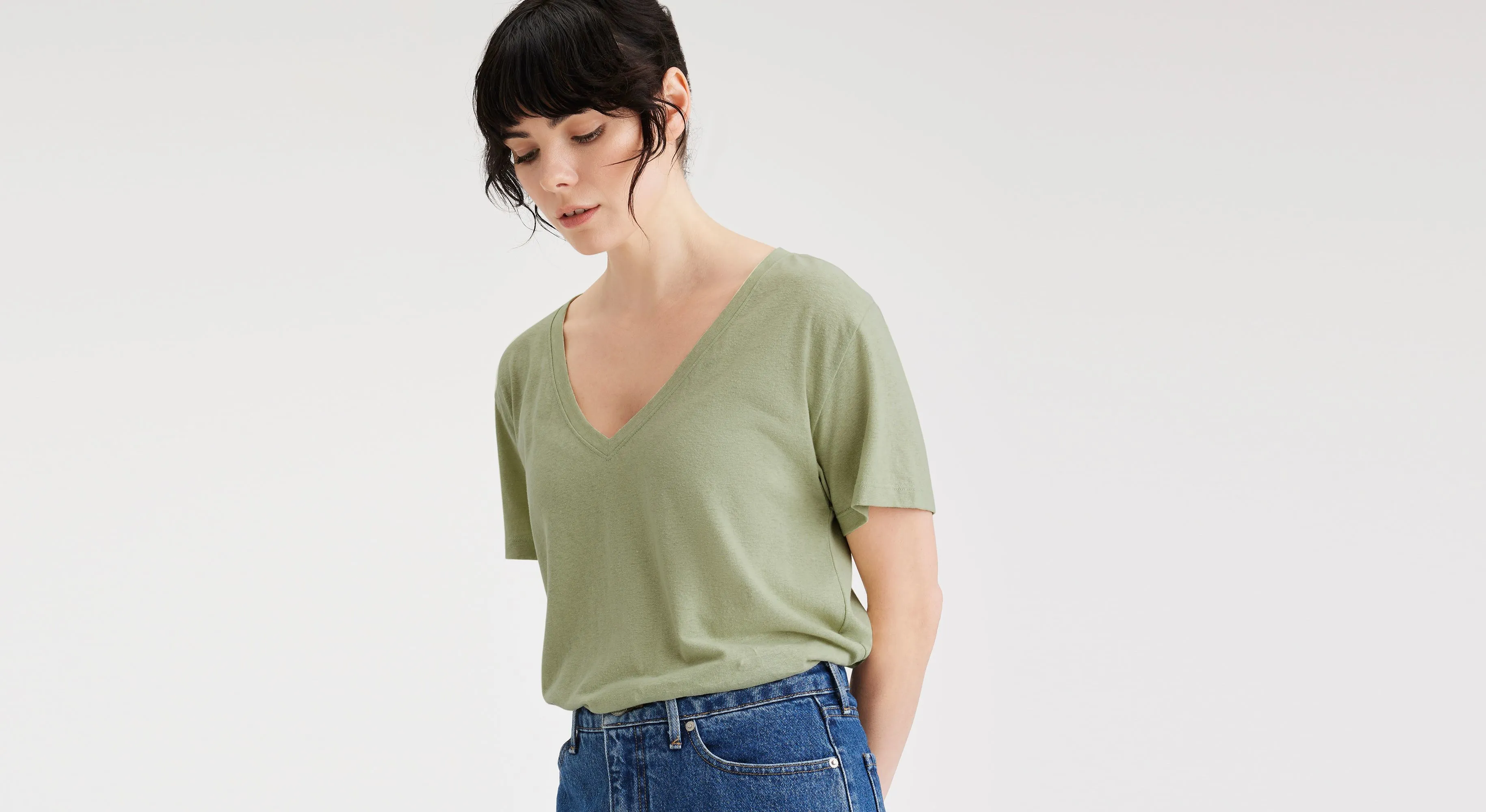 Deep V-Neck Tee, Regular Fit