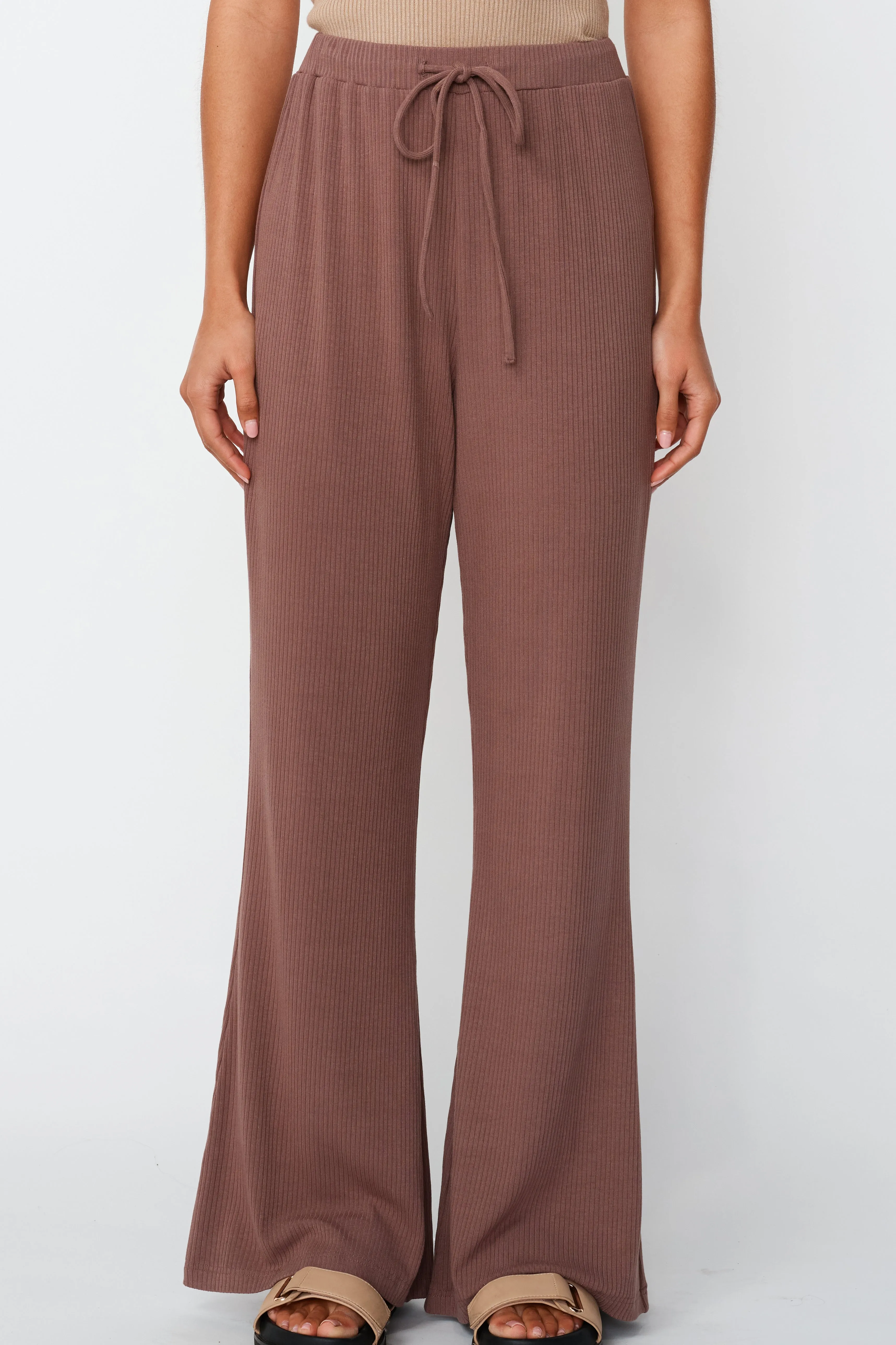 Faith Ribbed Flare Pant - Mocha