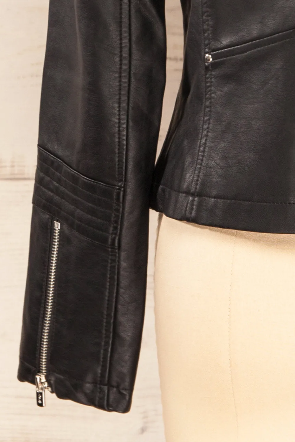 Gladsaxe | Black Cropped Faux Leather Jacket