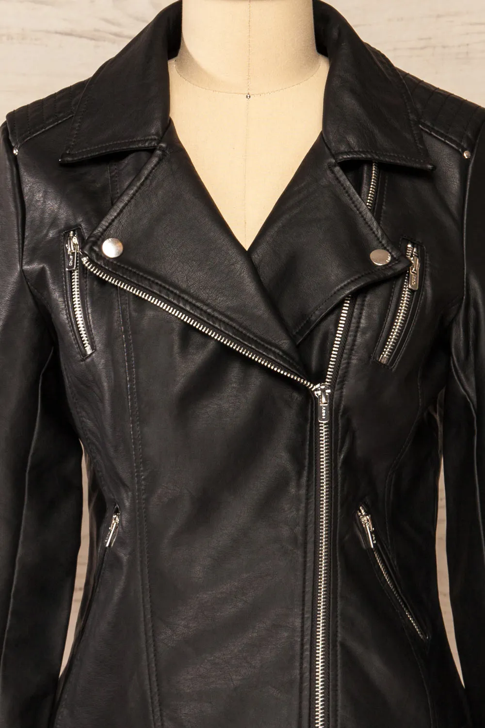 Gladsaxe | Black Cropped Faux Leather Jacket