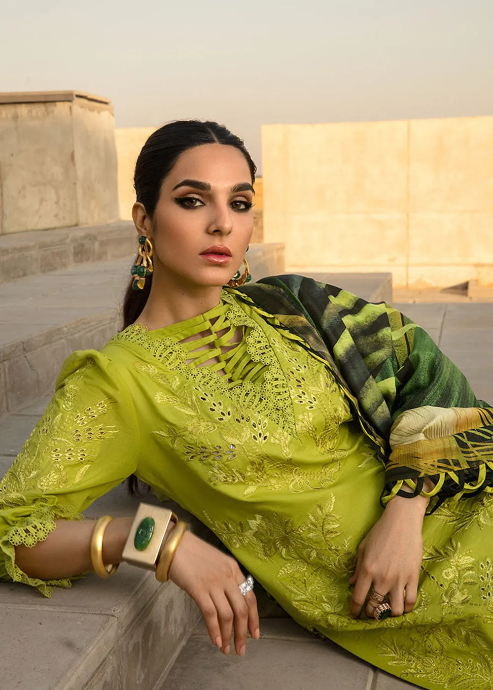 Green Luxury Lawn Suit | Rang Rasiya | Florence Lawn '23 | ARIANA - D7