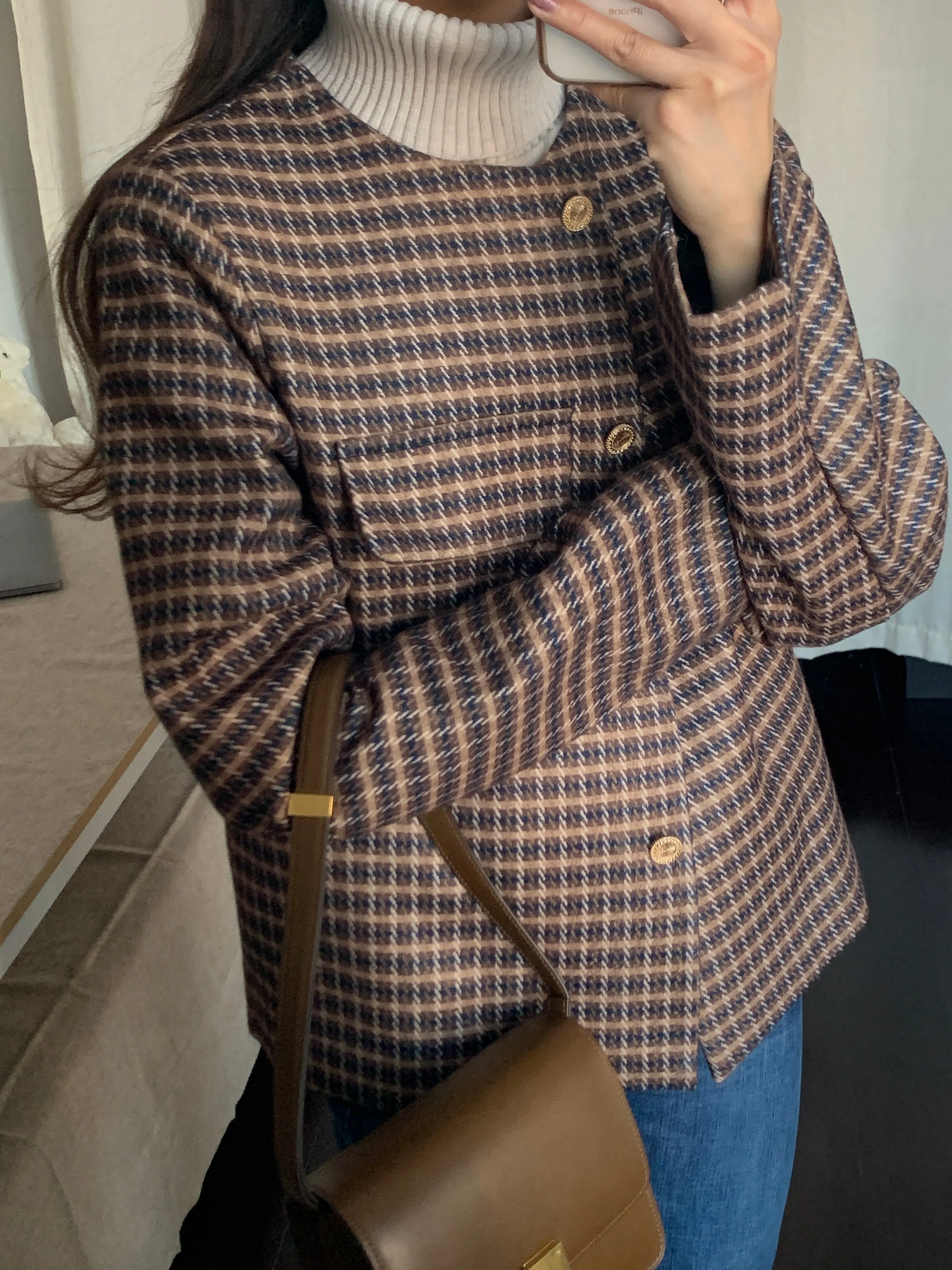 [Korean Style] Afia Collarless Check Patterned Cropped Jacket