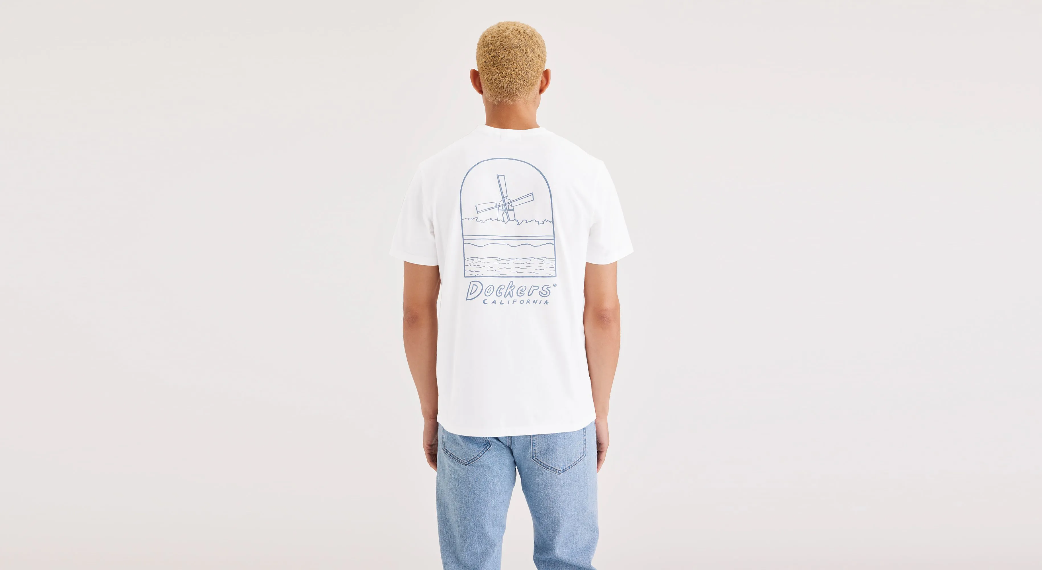 Men's Slim Fit Logo Tee