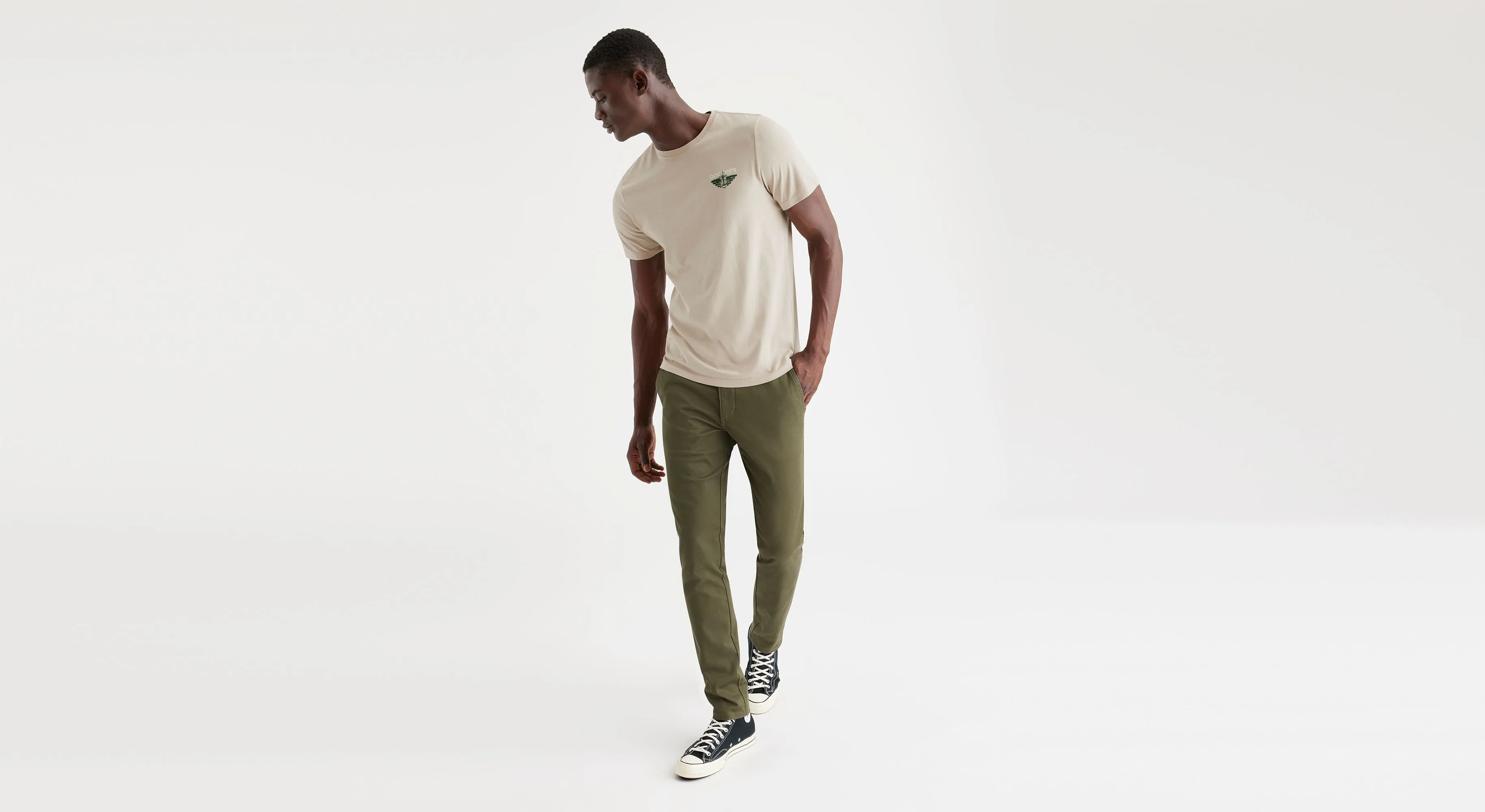 Men's Slim Fit Logo Tee