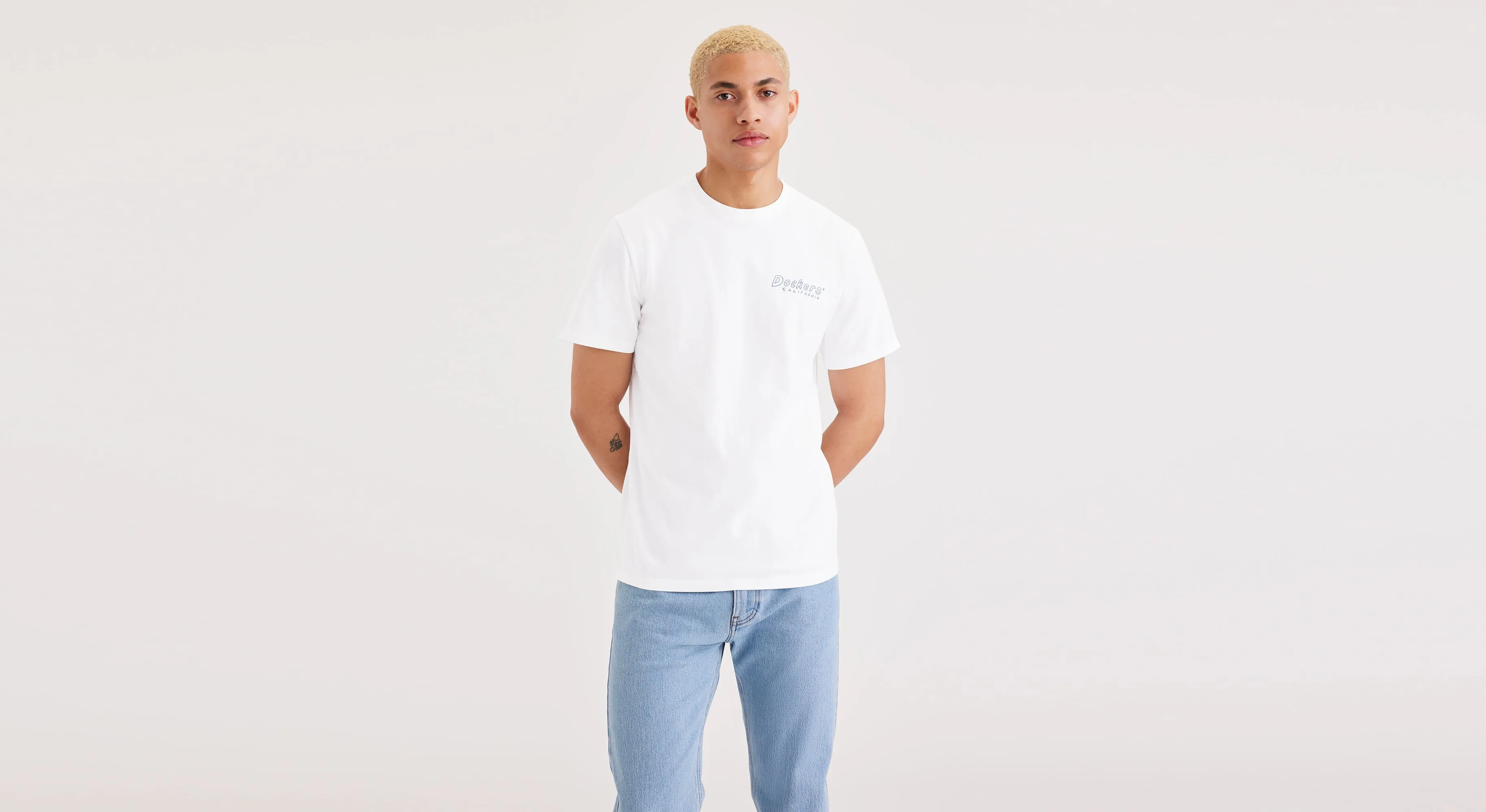 Men's Slim Fit Logo Tee