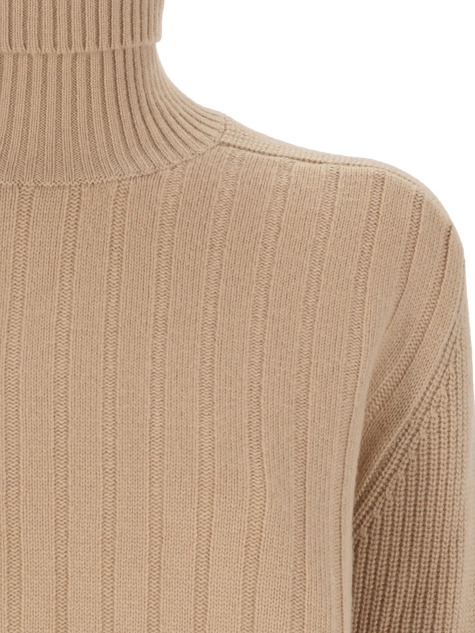 Miele Women's Elegant Sweater