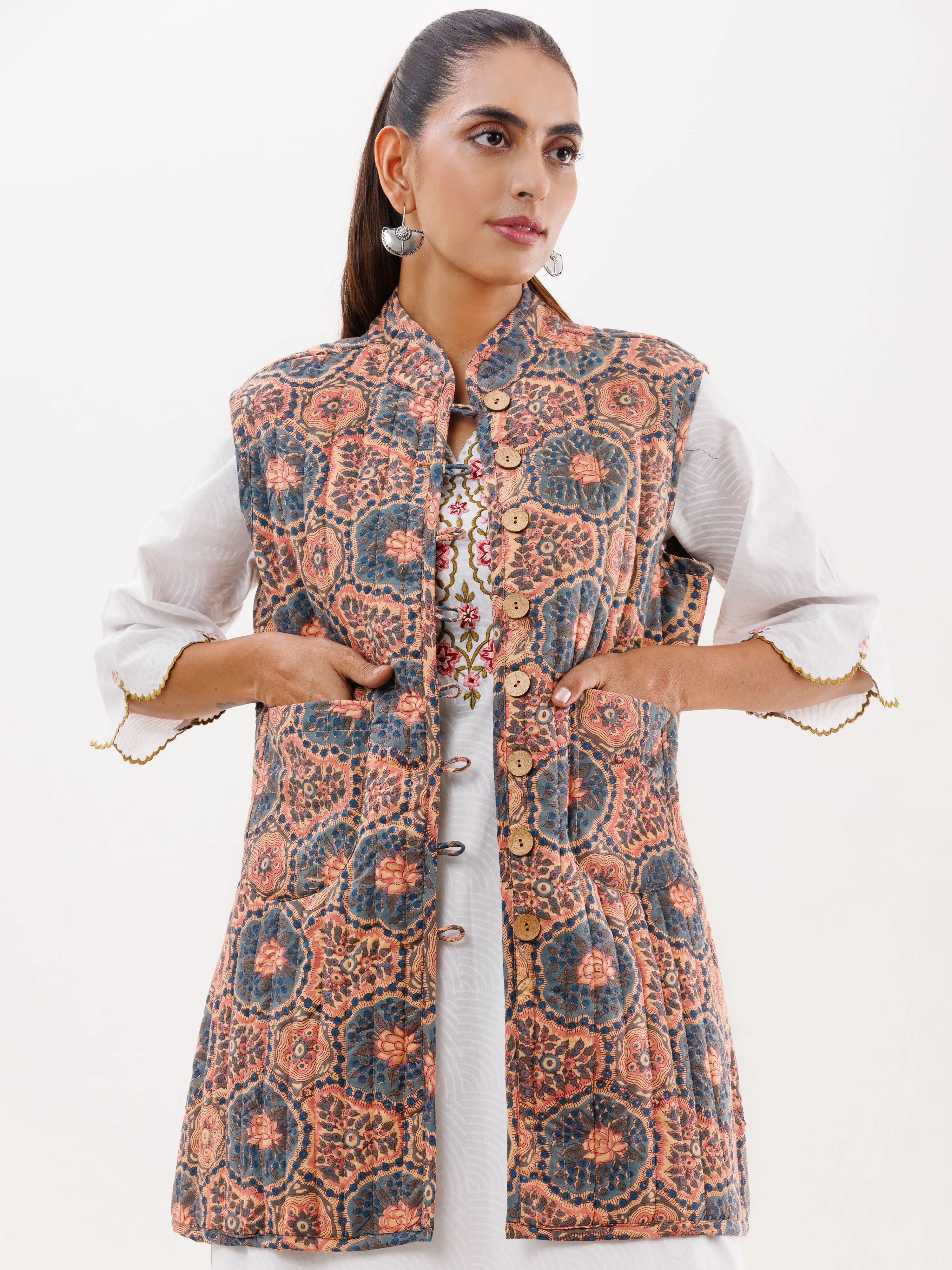 Shishir Nalini Quilted Reversible Sleeveless Jacket