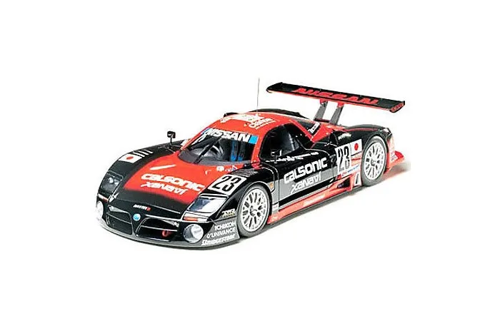 Tamiya 1/24 Nissan R390 GT1 Model Kit