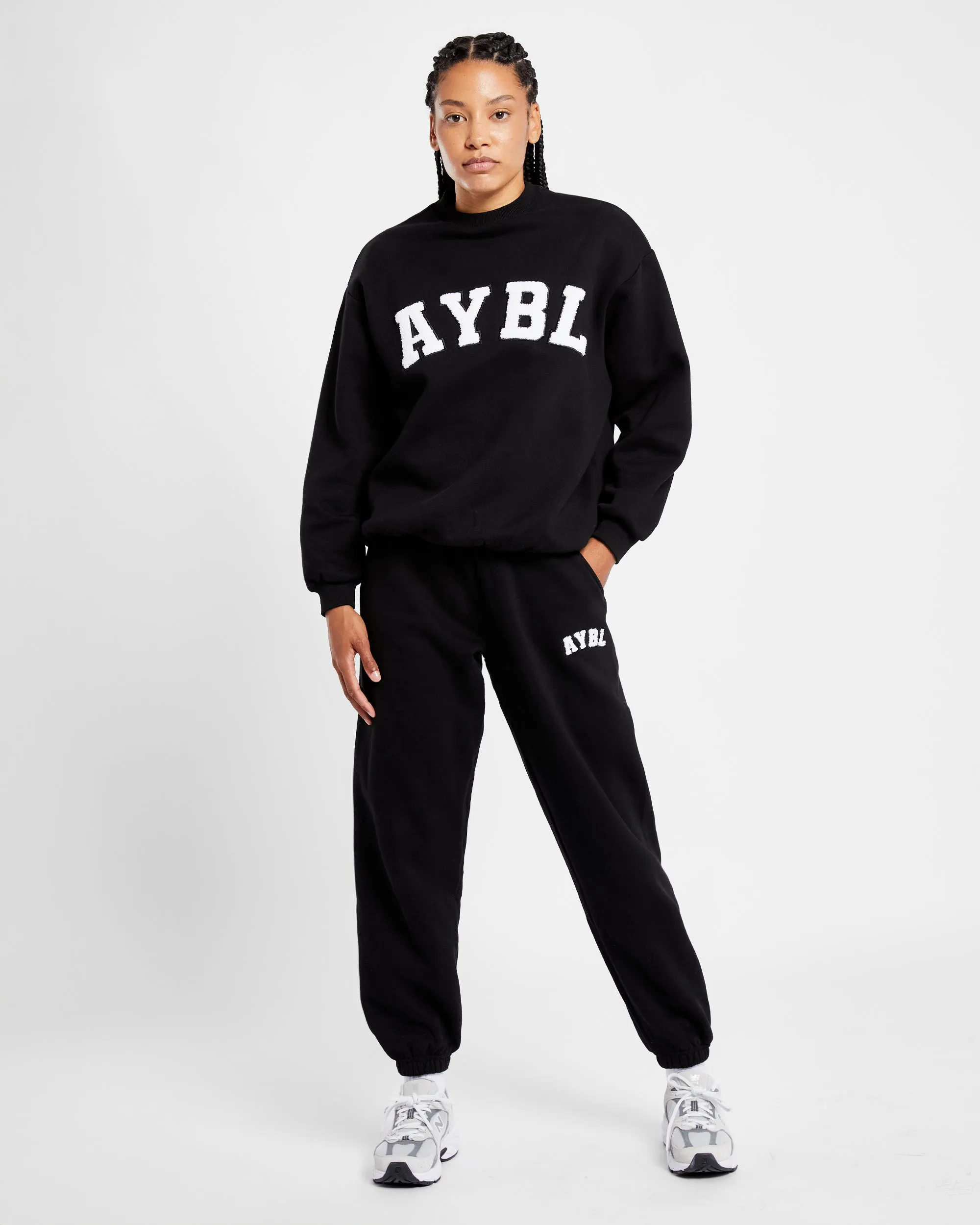 Varsity Oversized Sweatshirt - Black