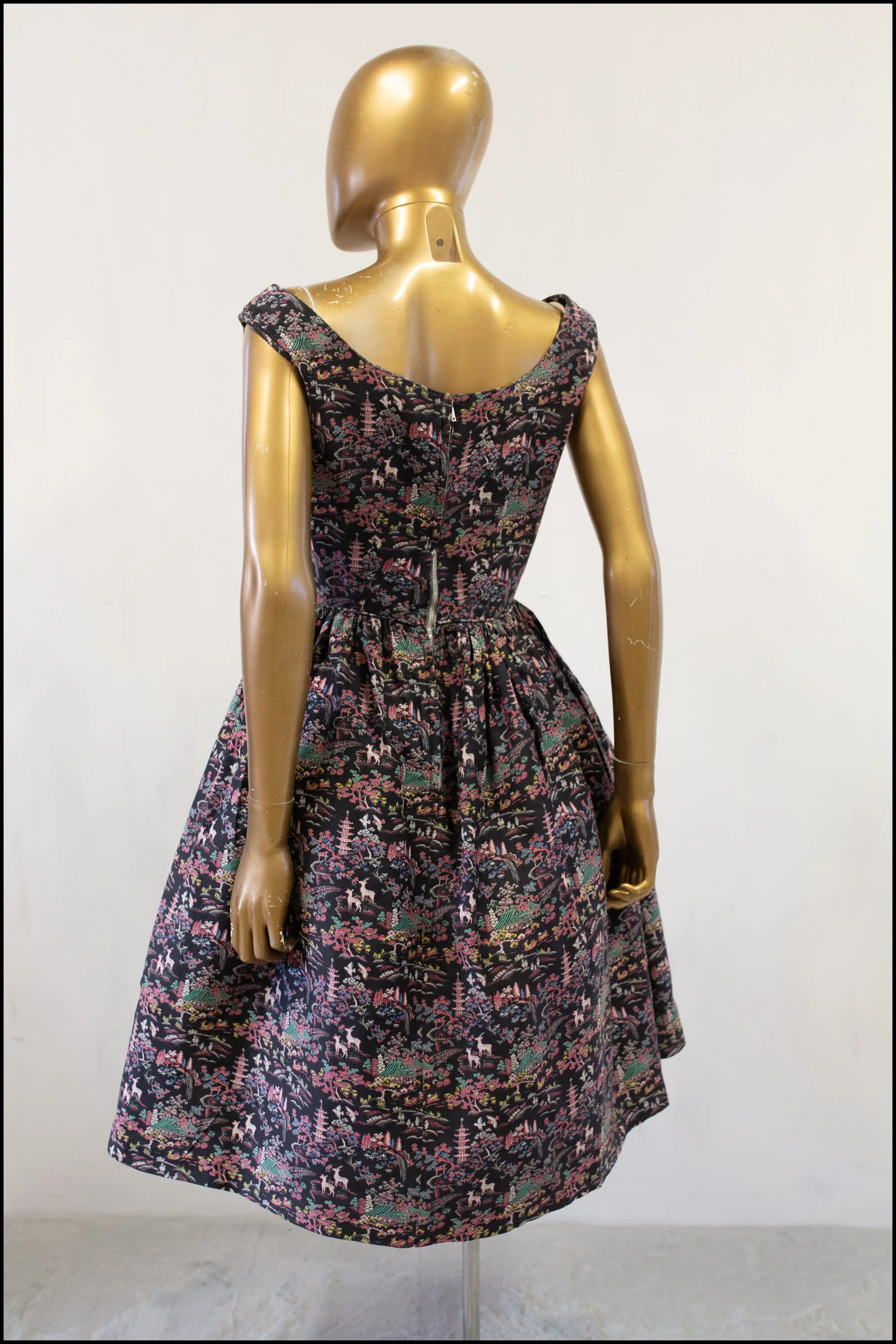 Vintage 1950s Black Japanese Print Cotton Dress Set