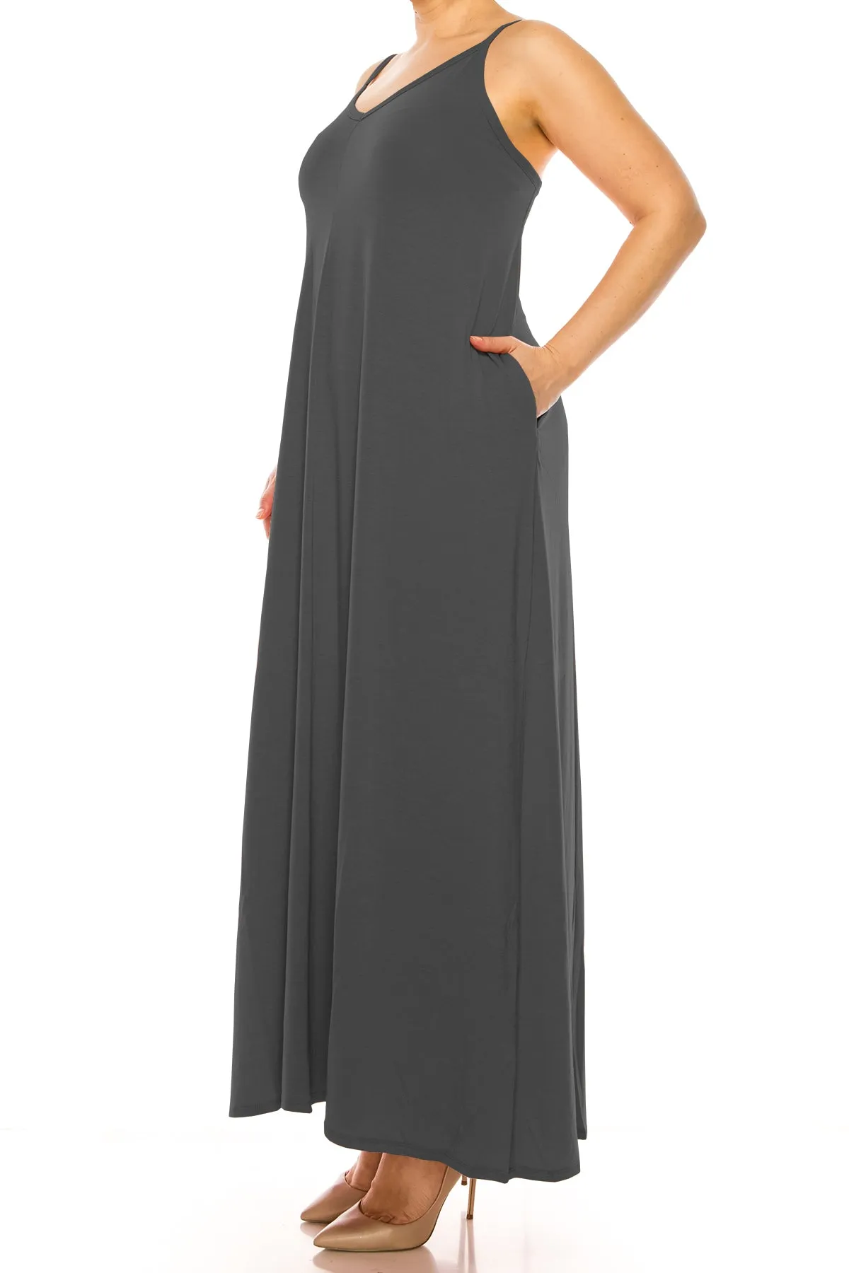 Women's Plus Size Casual Loose V-neck Sleeveless Long Cami Maxi Dress With Side Pocket