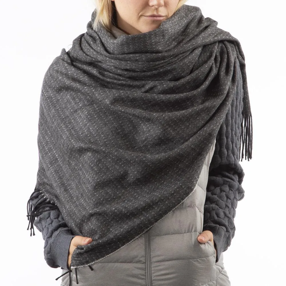 Women’s Recycled Scarf with Fringe